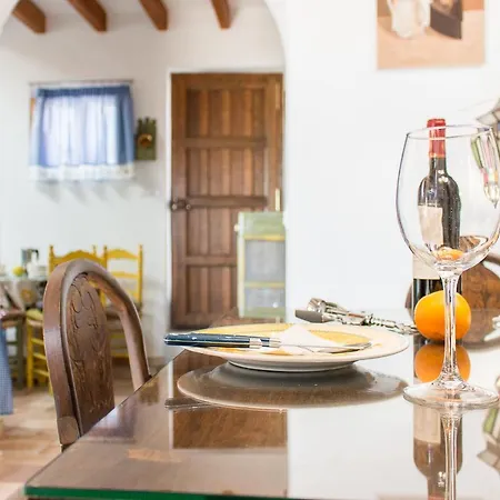Holiday home Casa Maria Eusebia En *