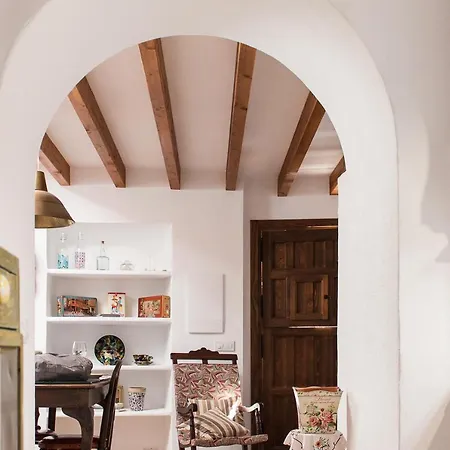 Holiday home Casa Maria Eusebia En *